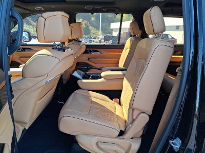 2022 Jeep Grand Wagoneer Series III