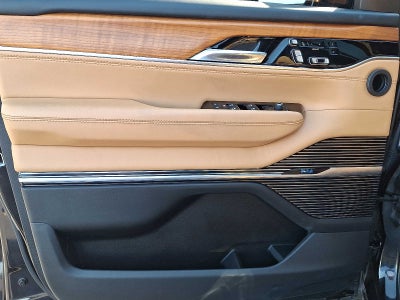 2022 Jeep Grand Wagoneer Series III