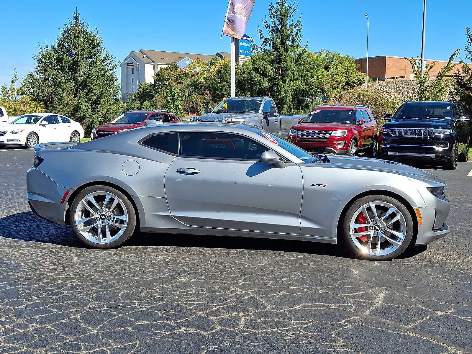 2023 Chevrolet Camaro LT1