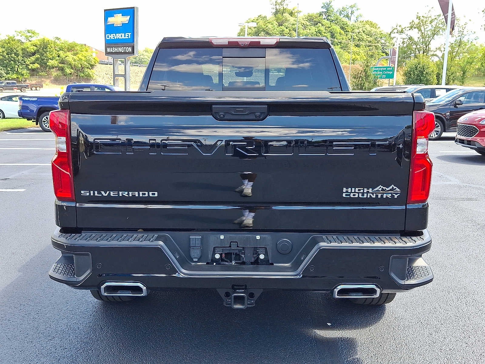 2023 Chevrolet Silverado 1500 High Country