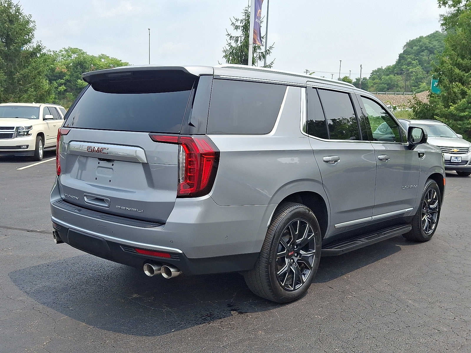 2024 GMC Yukon Denali