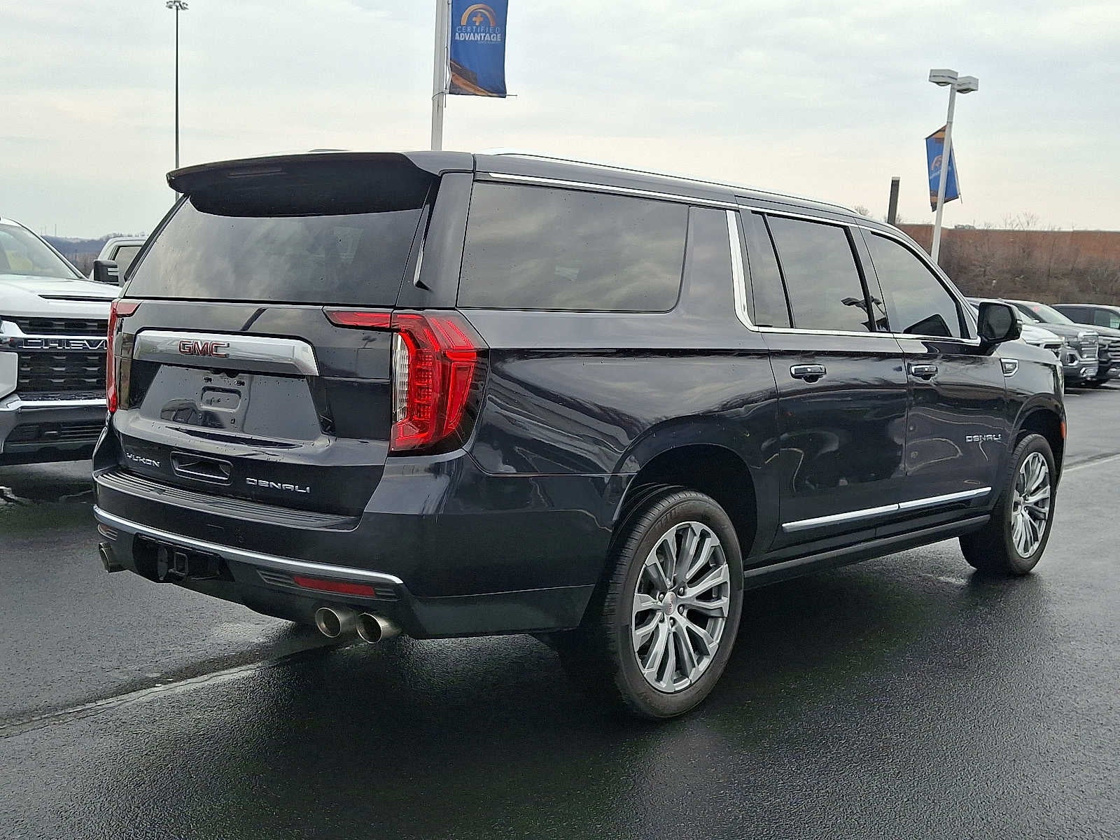 2023 GMC Yukon XL Denali