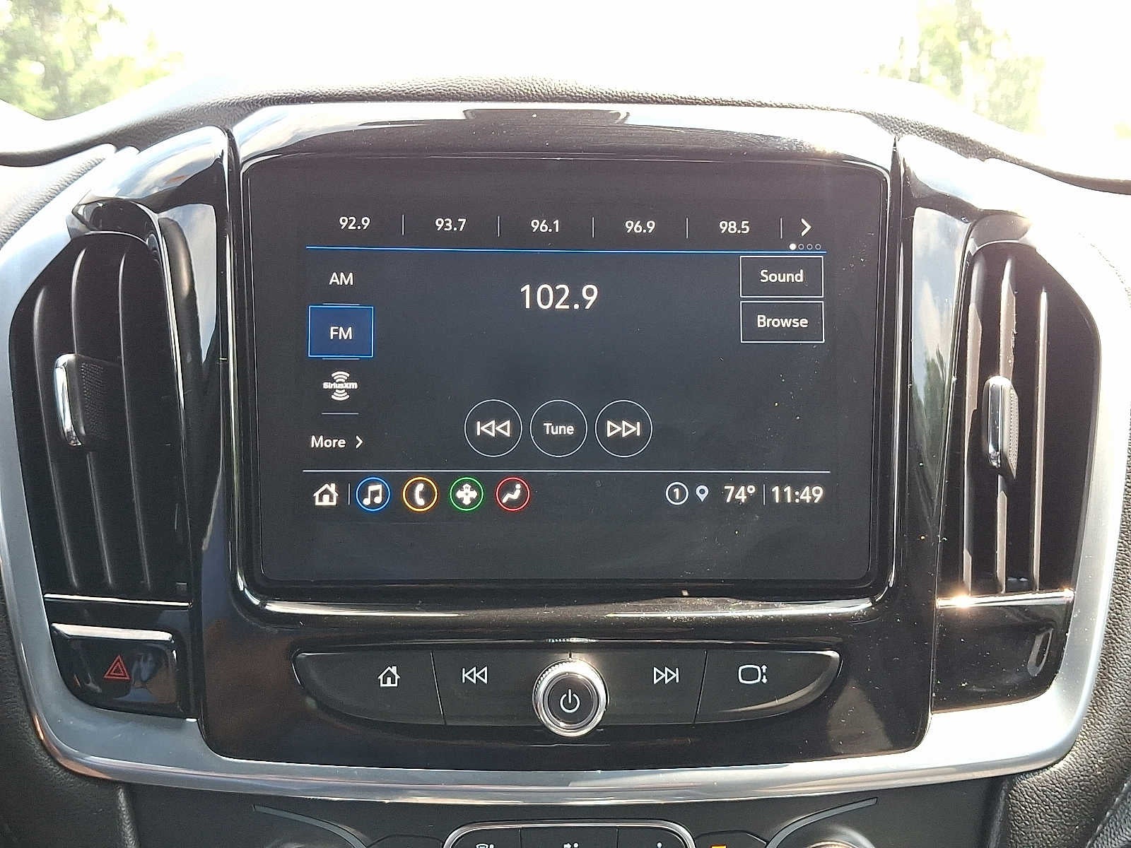 2023 Chevrolet Traverse LT Cloth