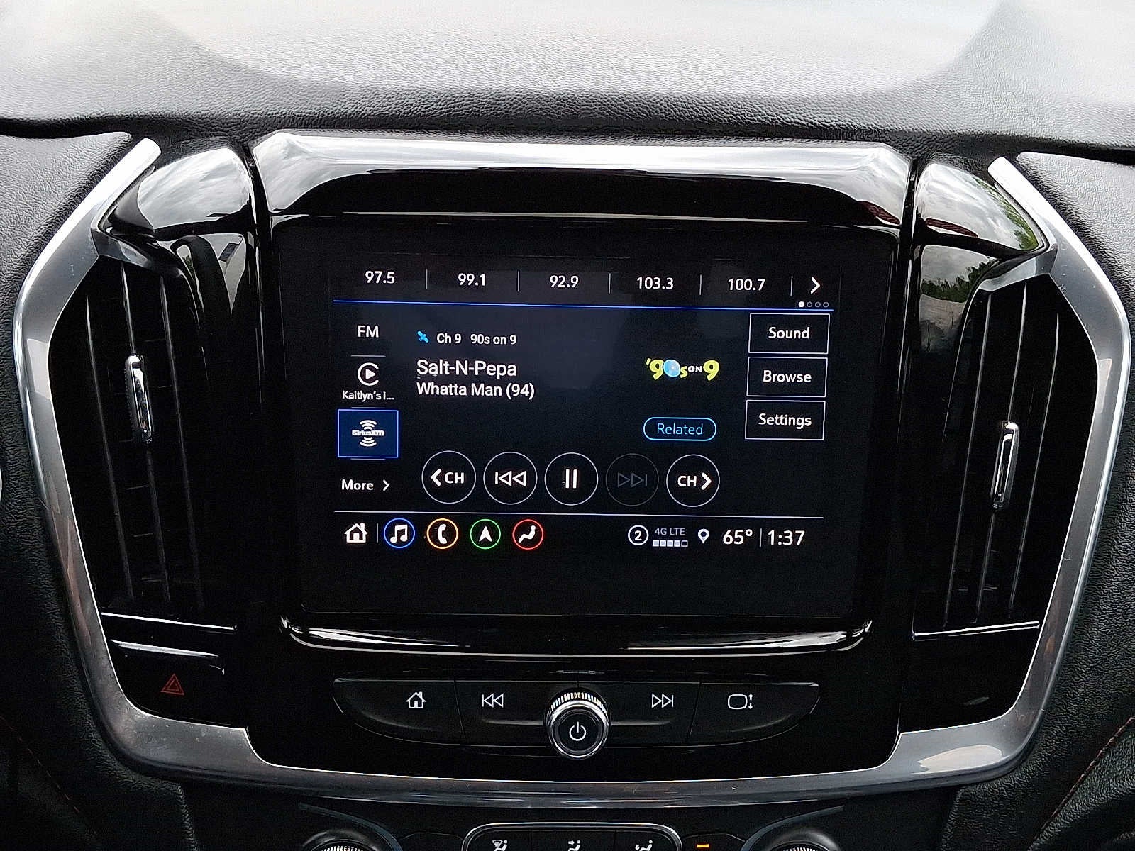2023 Chevrolet Traverse RS