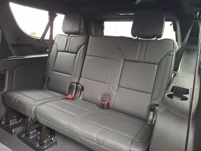 2025 Chevrolet Suburban RST