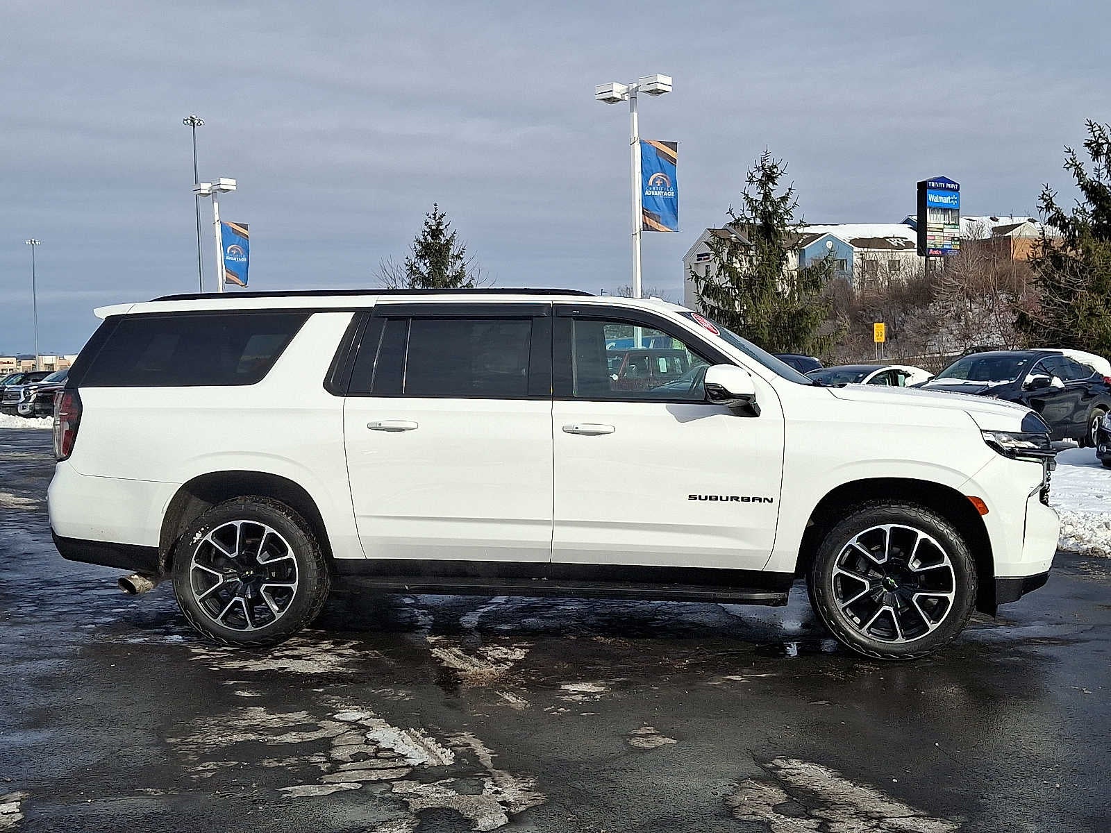 2022 Chevrolet Suburban RST