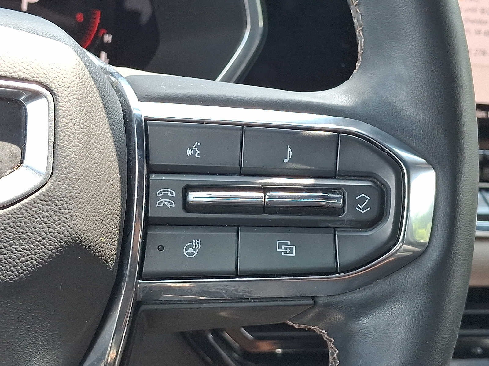 2023 GMC Canyon Denali