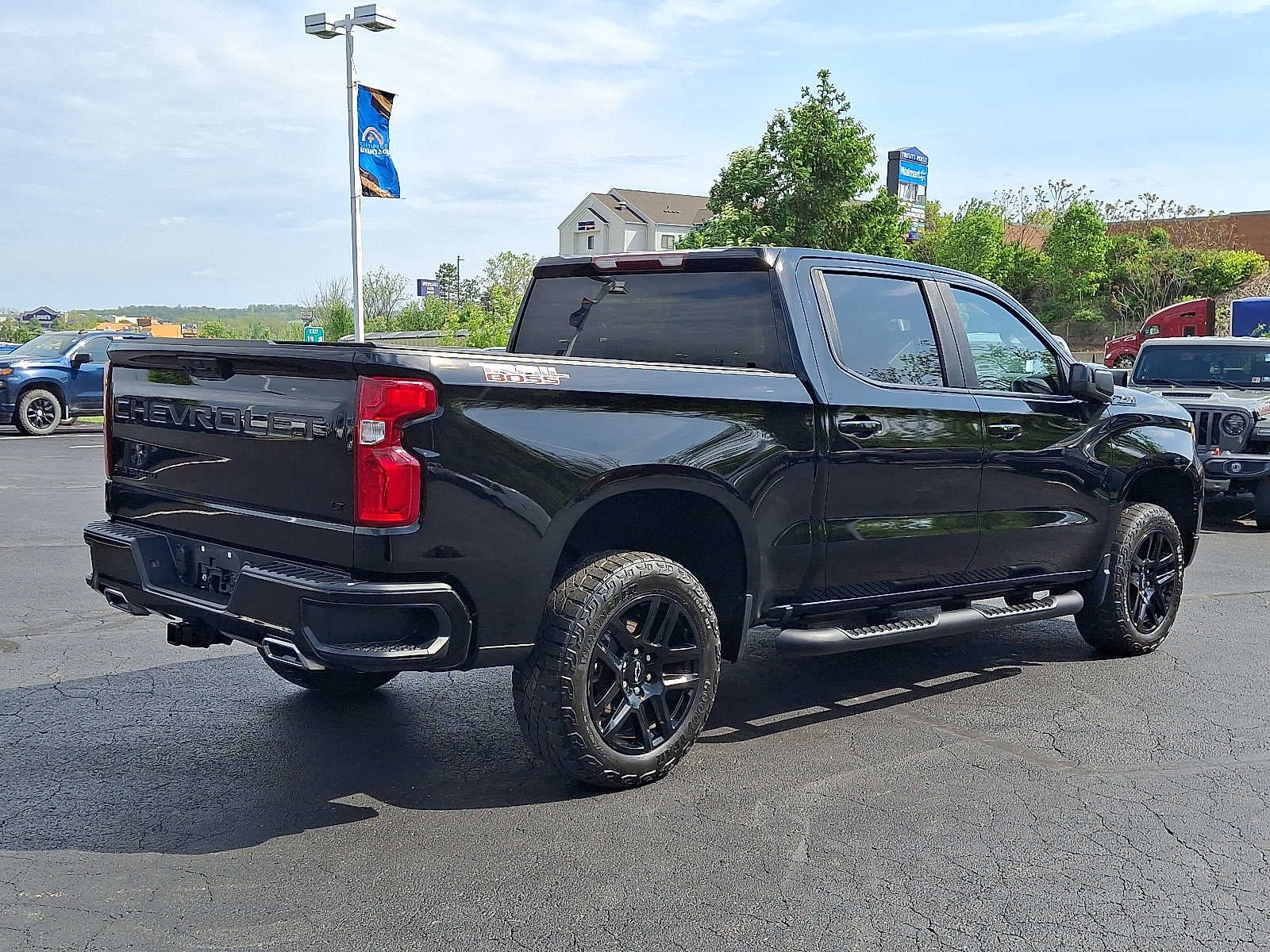 2023 Chevrolet Silverado 1500 LT Trail Boss