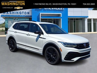 2022 Volkswagen Tiguan SE R-Line Black