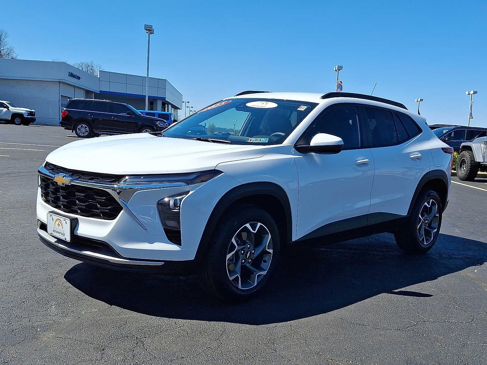 2025 Chevrolet Trax LT