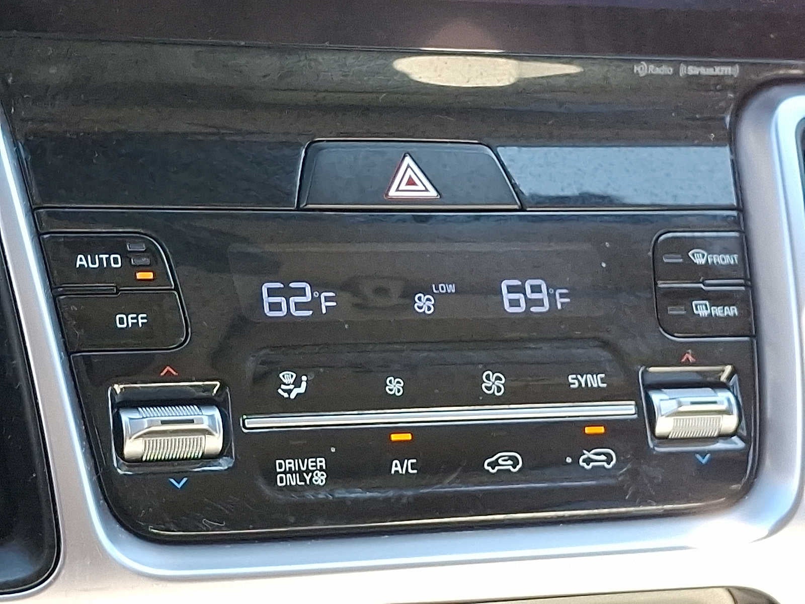 2023 Kia Sorento Hybrid EX