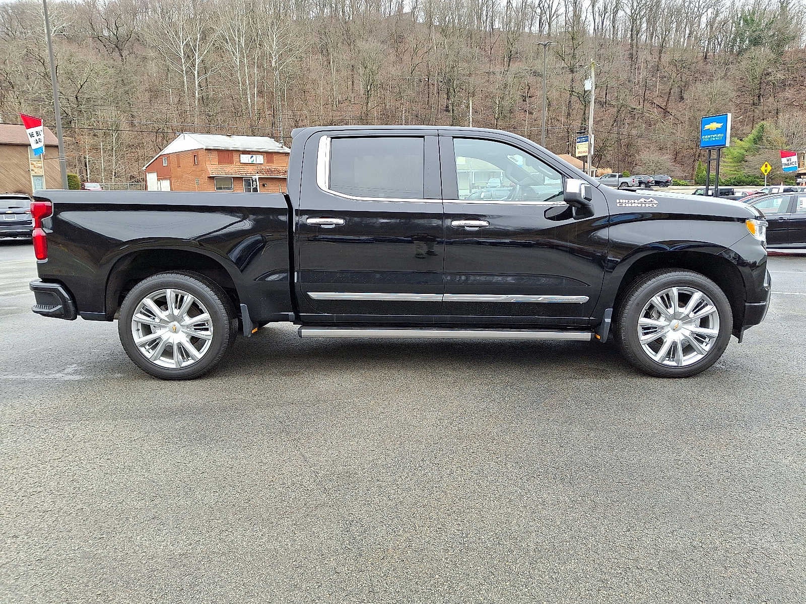 2023 Chevrolet Silverado 1500 High Country