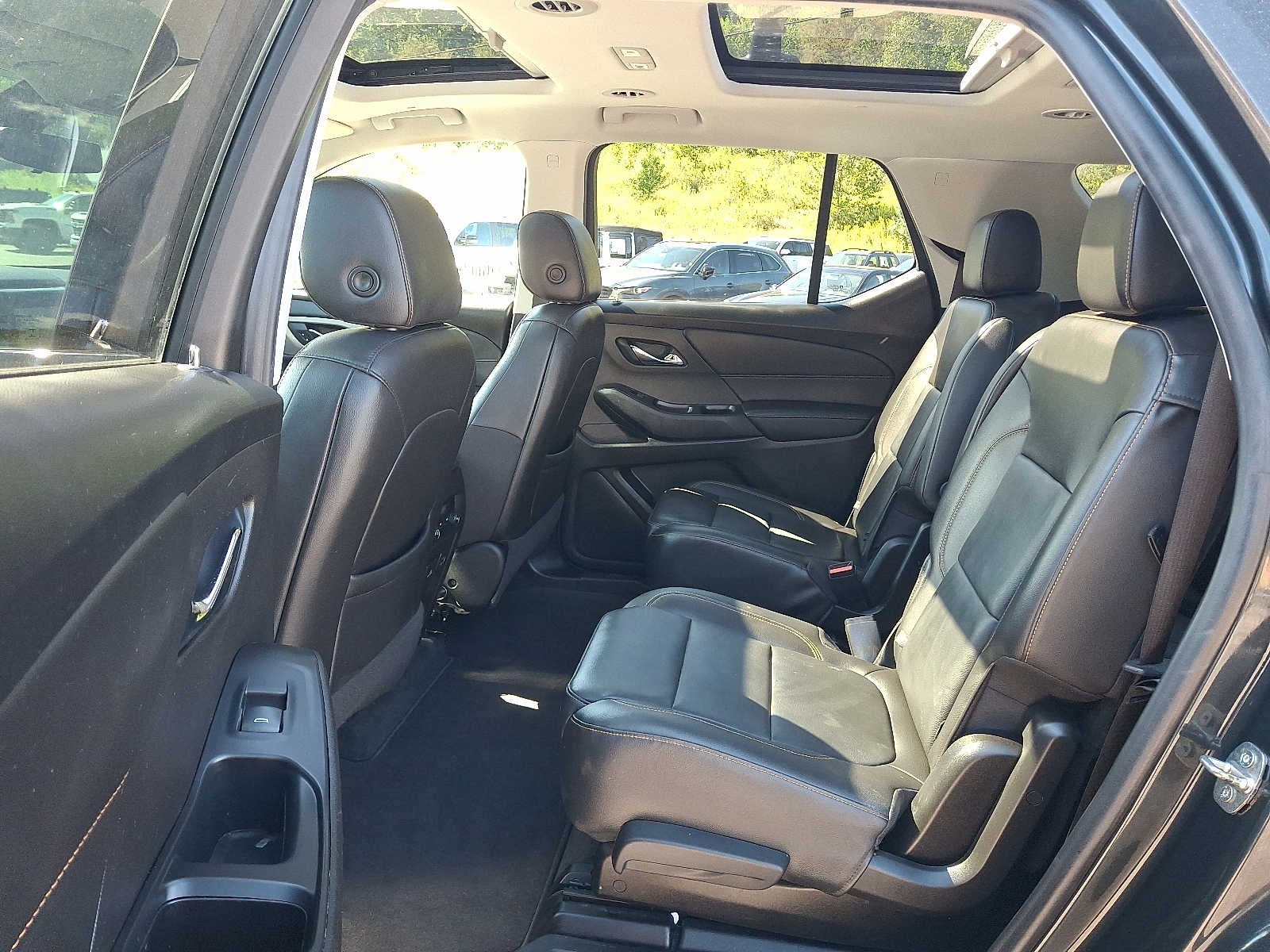 2021 Chevrolet Traverse RS