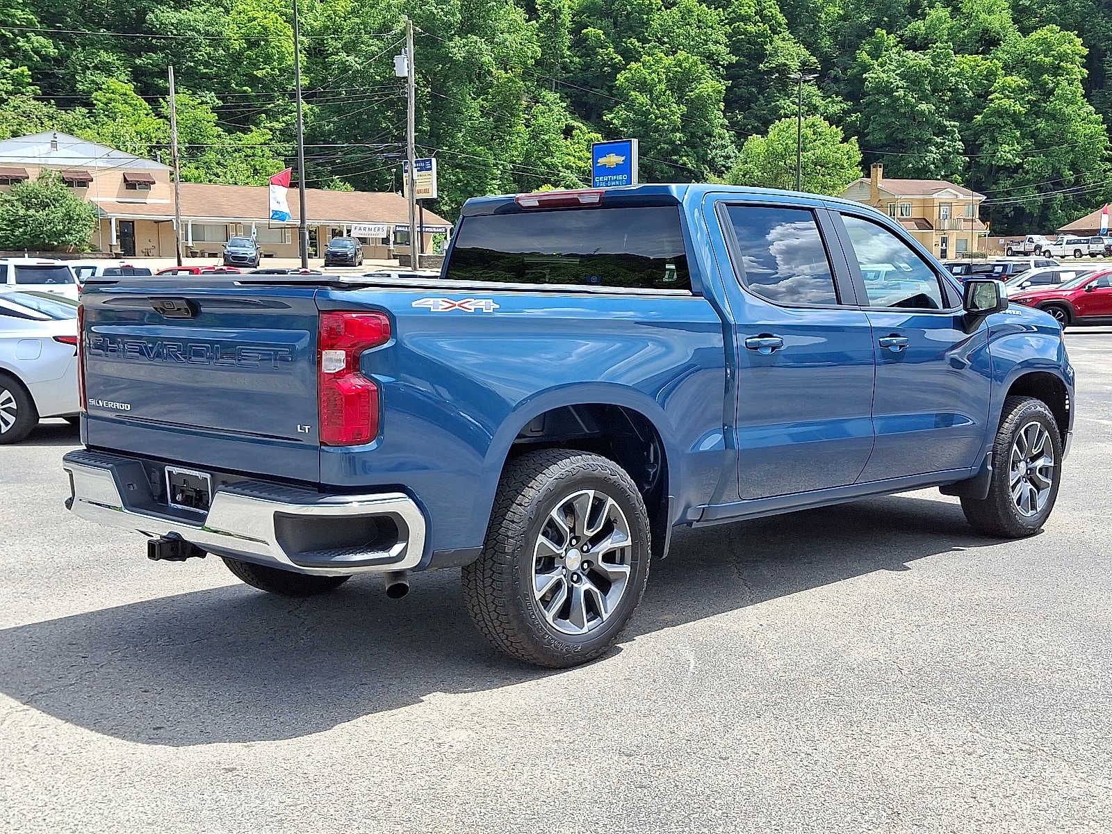 2024 Chevrolet Silverado 1500 LT (2FL)