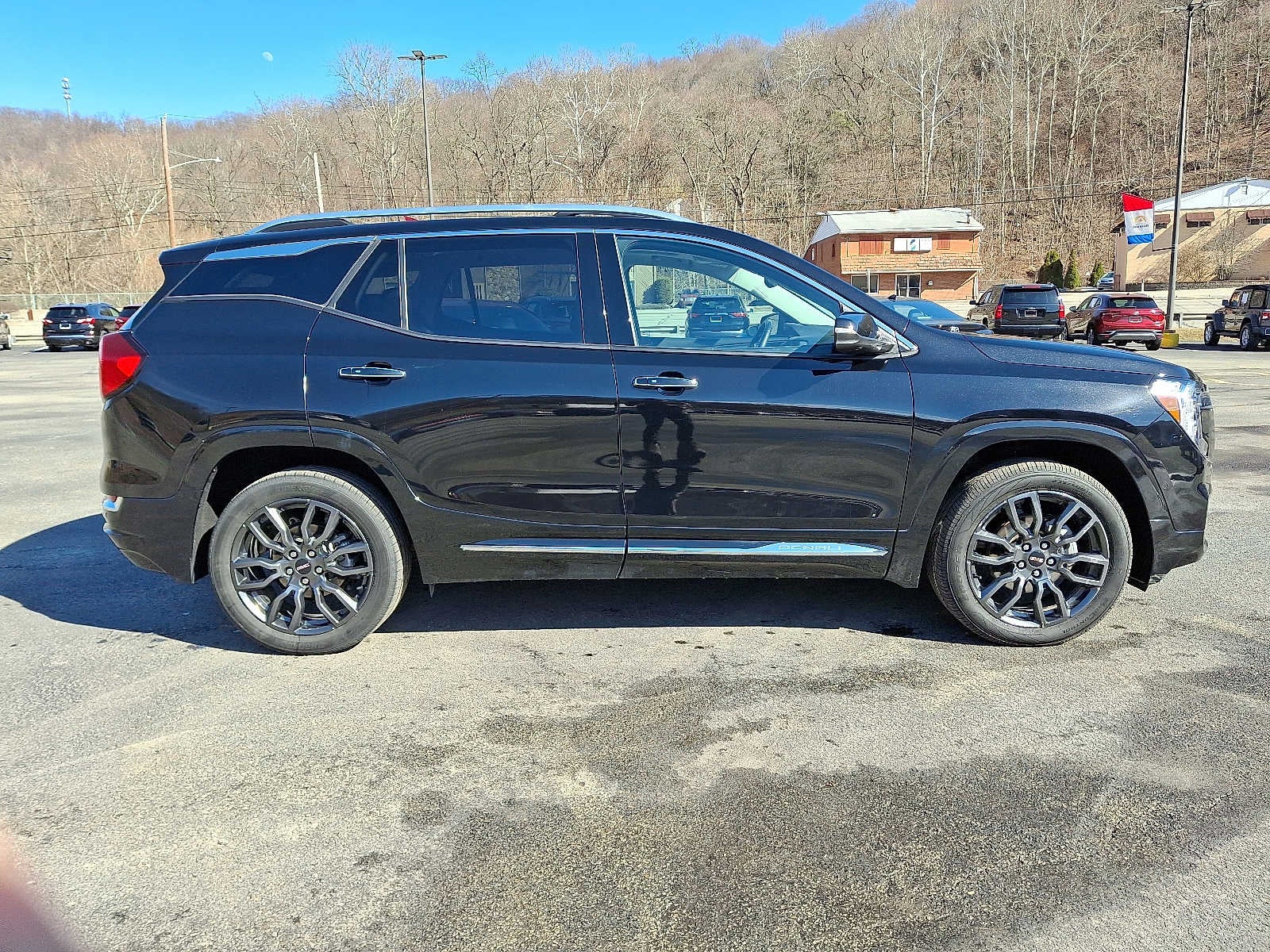 2023 GMC Terrain Denali
