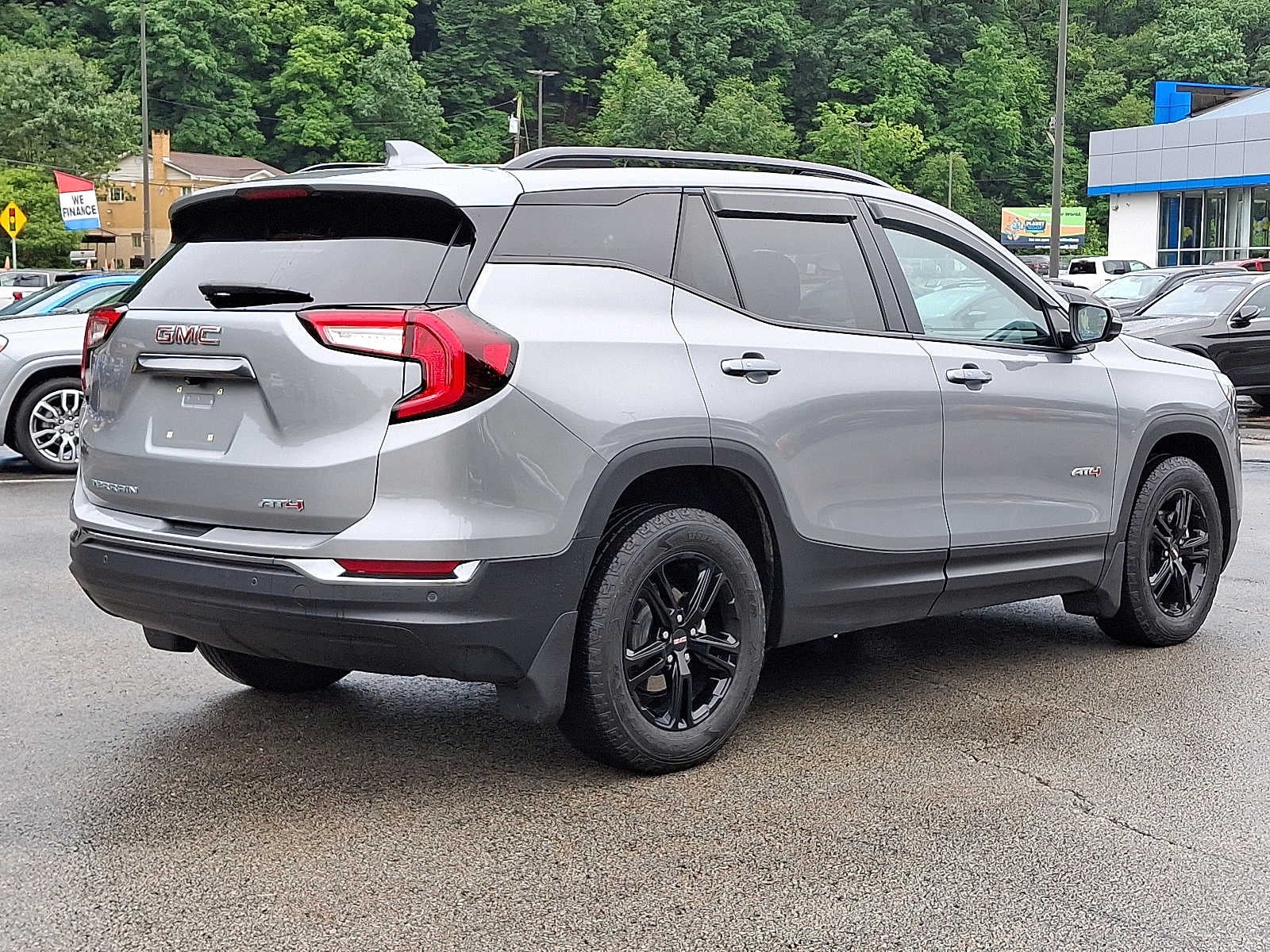 2024 GMC Terrain AT4