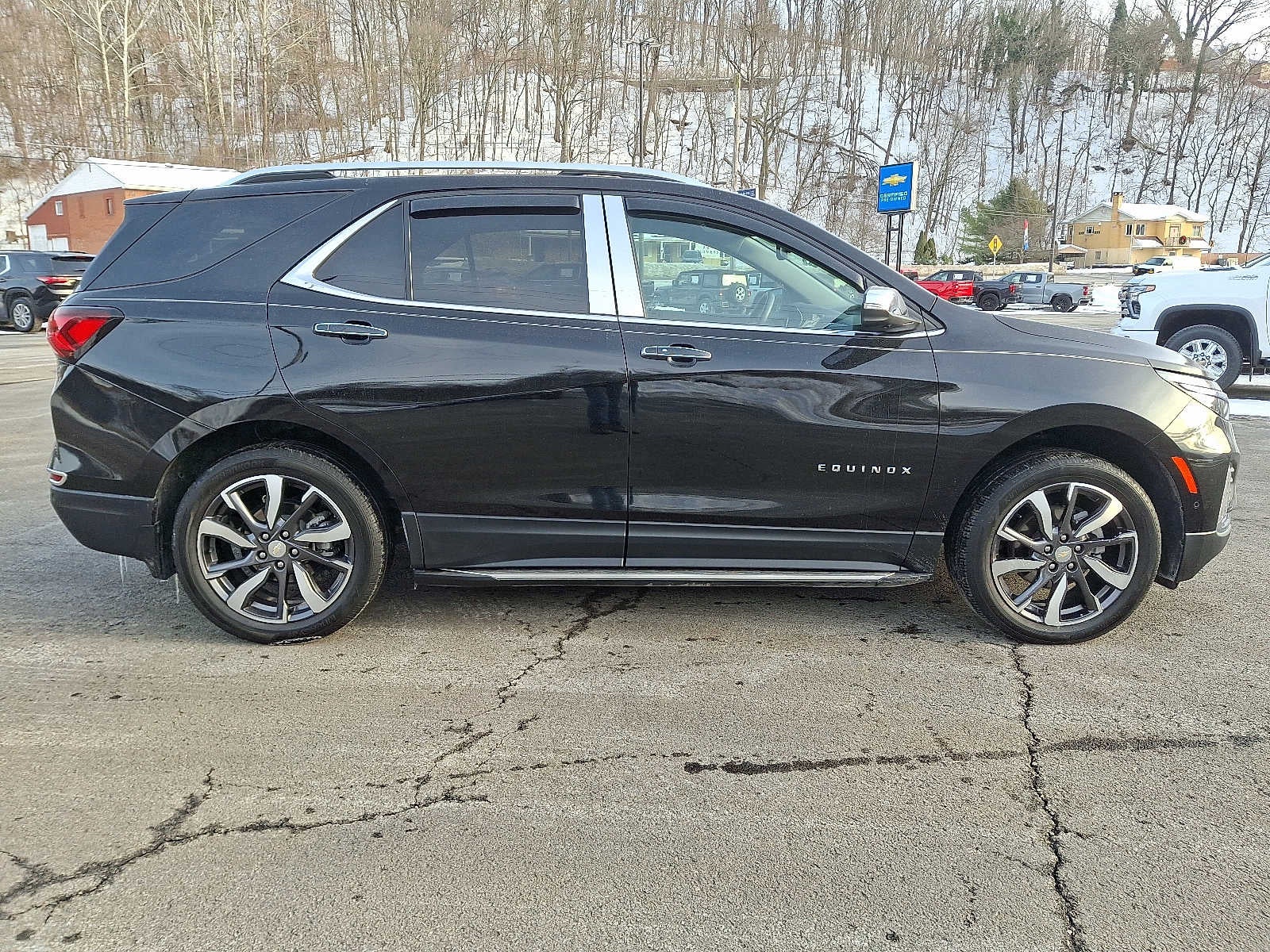 2023 Chevrolet Equinox Premier