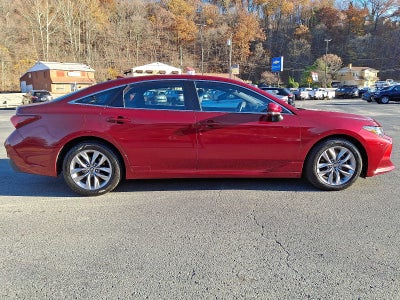 2021 Toyota Avalon XLE