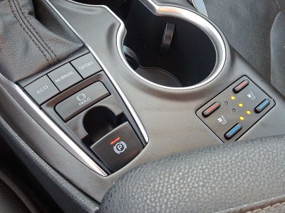 2021 Toyota Camry XLE V6