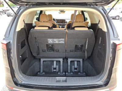 2023 Kia Carnival LX