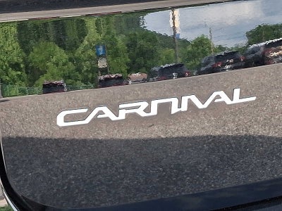 2023 Kia Carnival LX