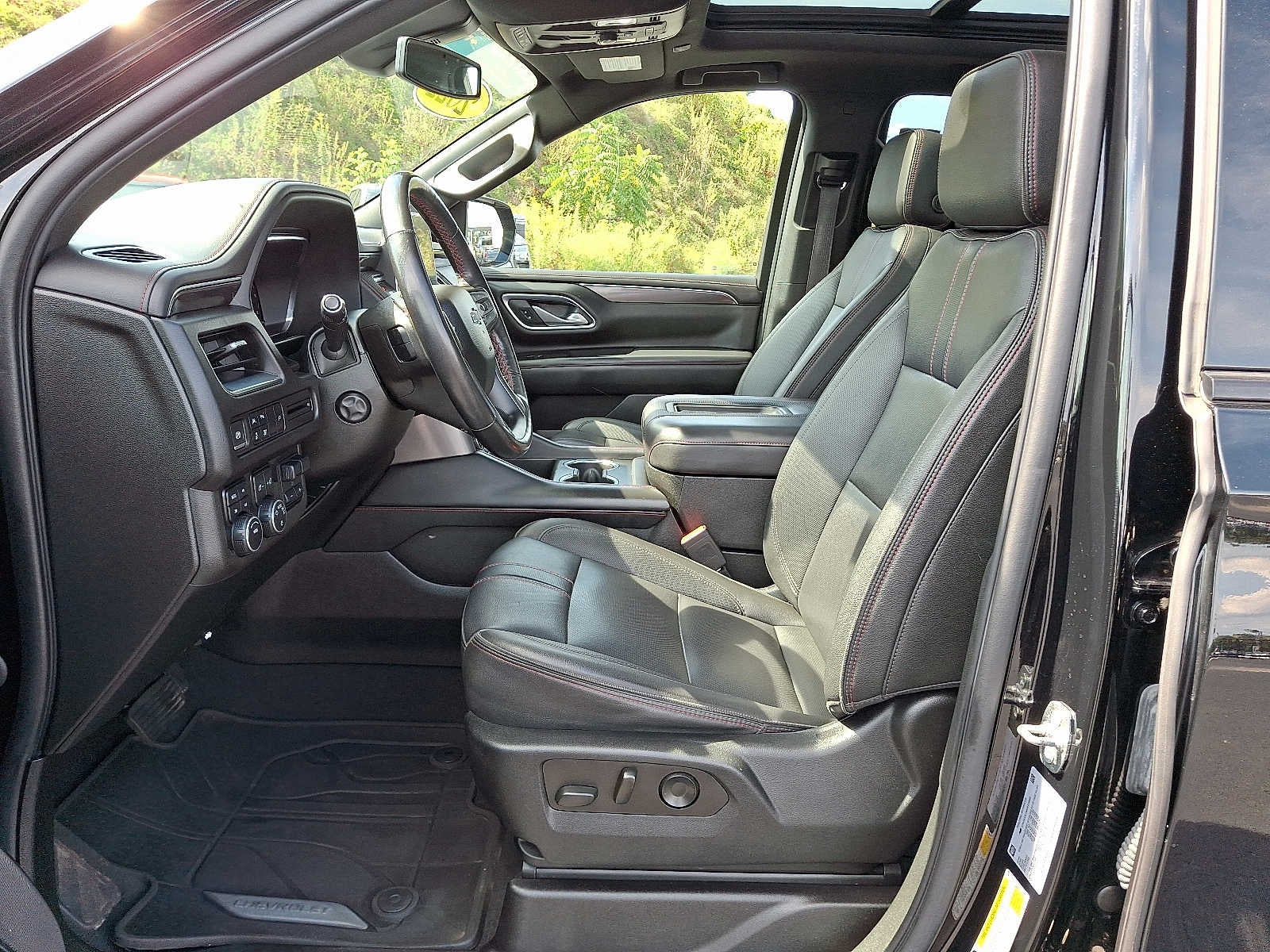 2022 Chevrolet Suburban RST