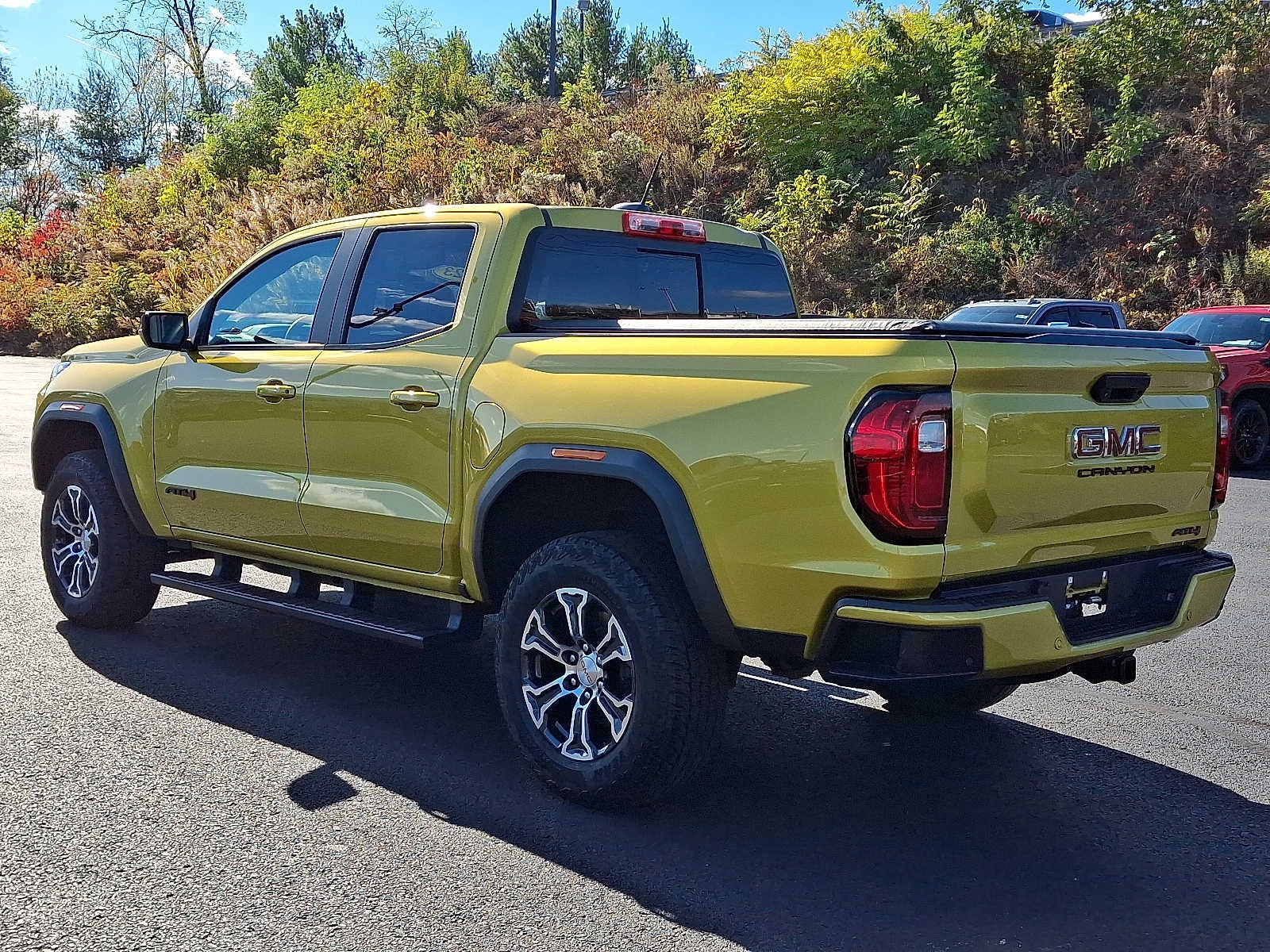 2023 GMC Canyon AT4