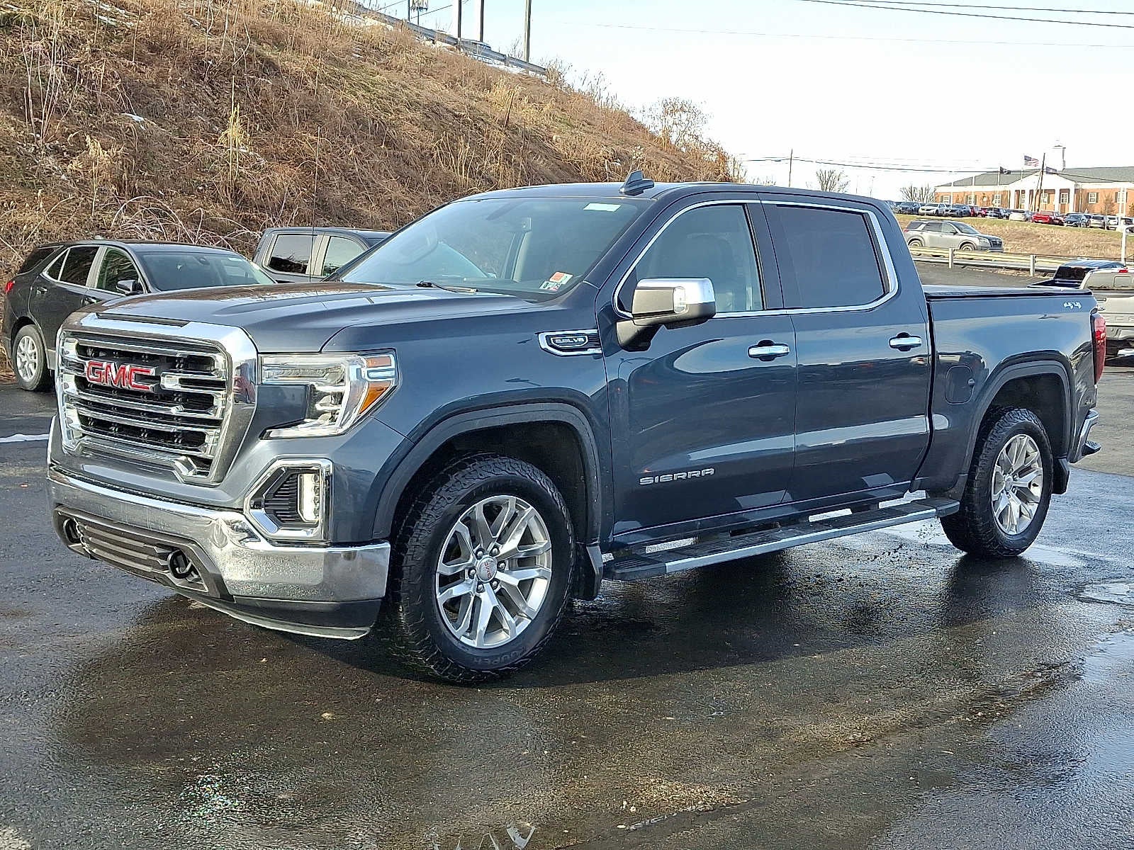 2019 GMC Sierra 1500 SLT