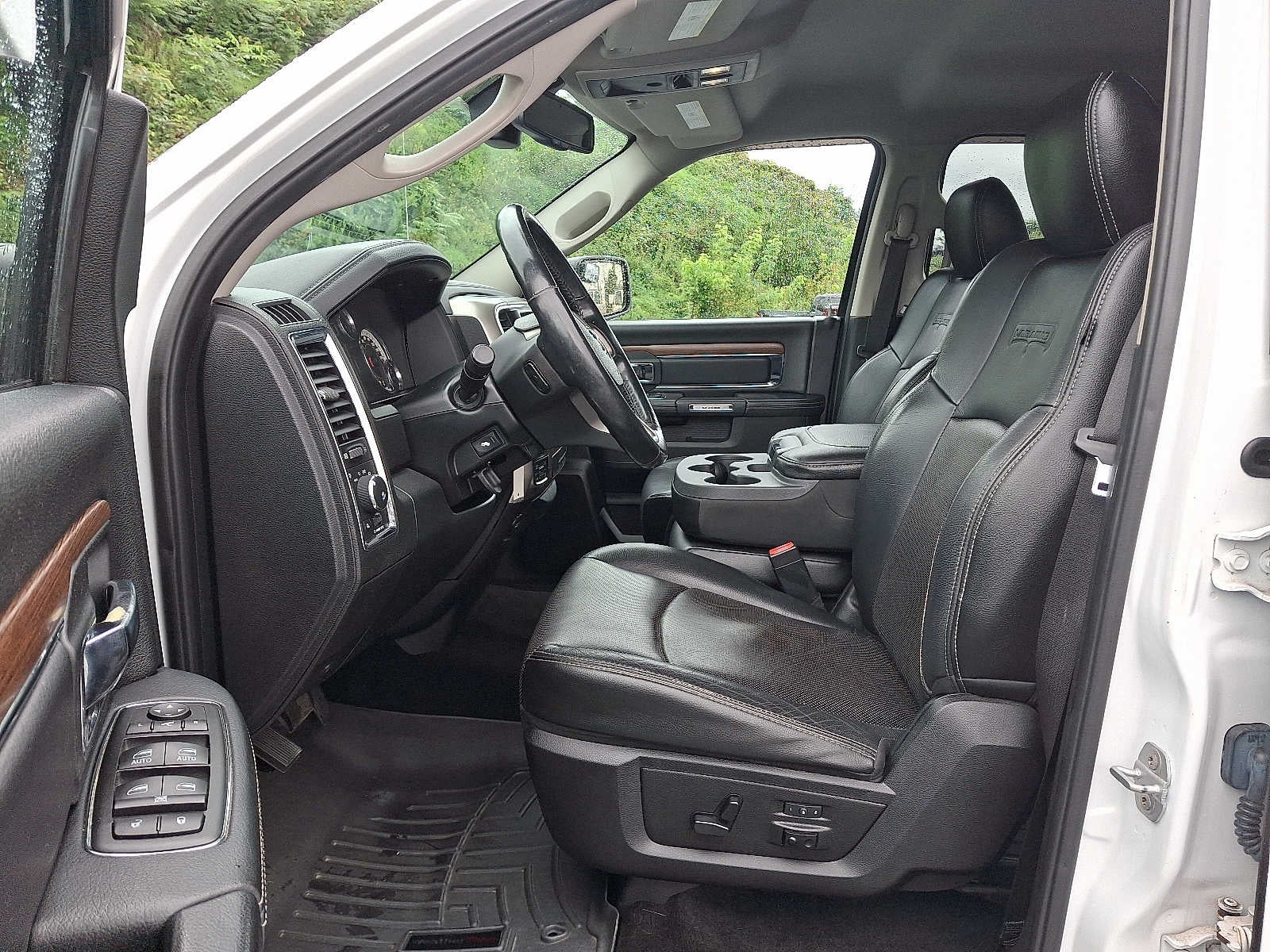 2014 RAM 1500 Laramie