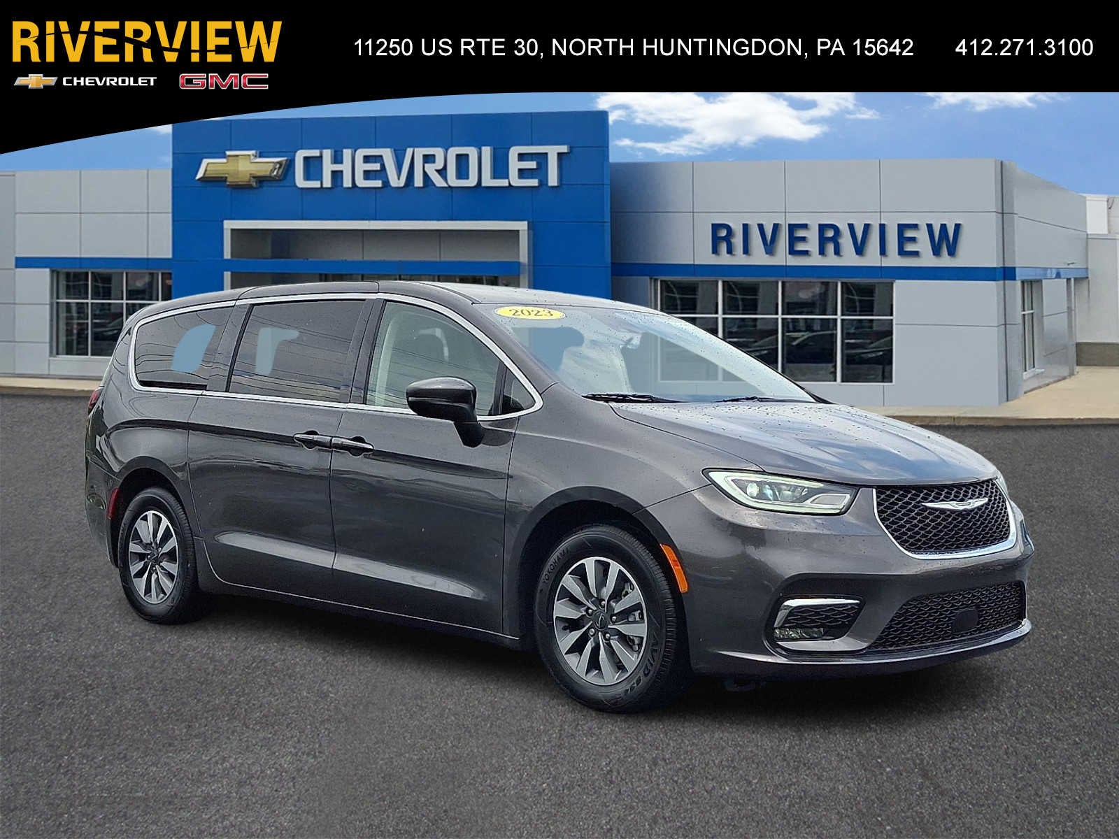 2023 Chrysler Pacifica Hybrid