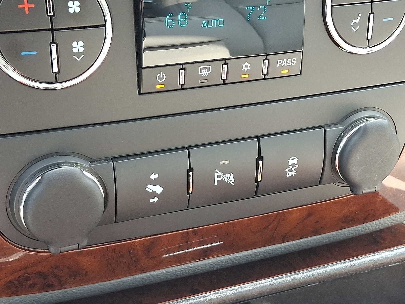 2013 Chevrolet Avalanche LTZ