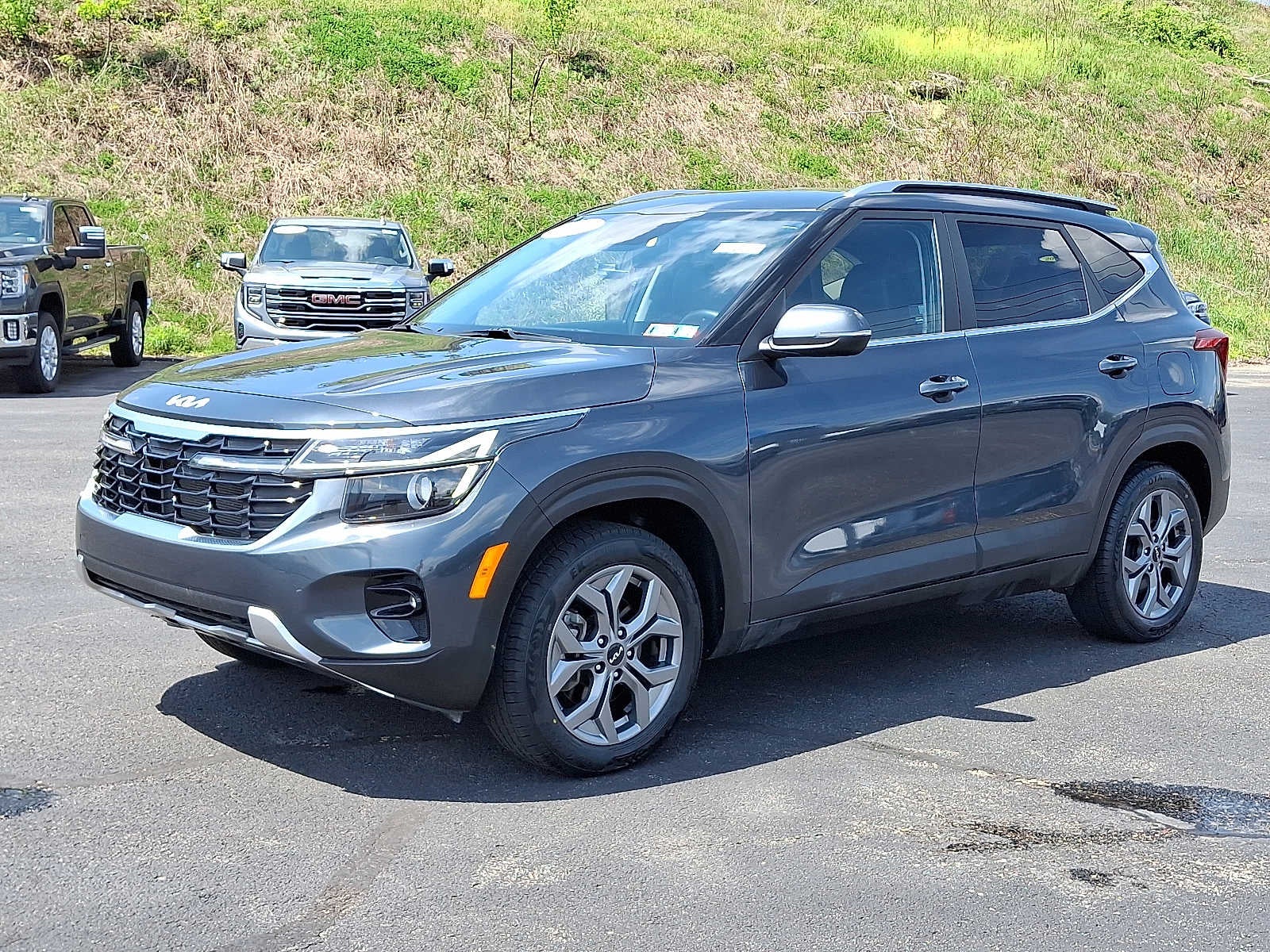 2024 Kia Seltos S