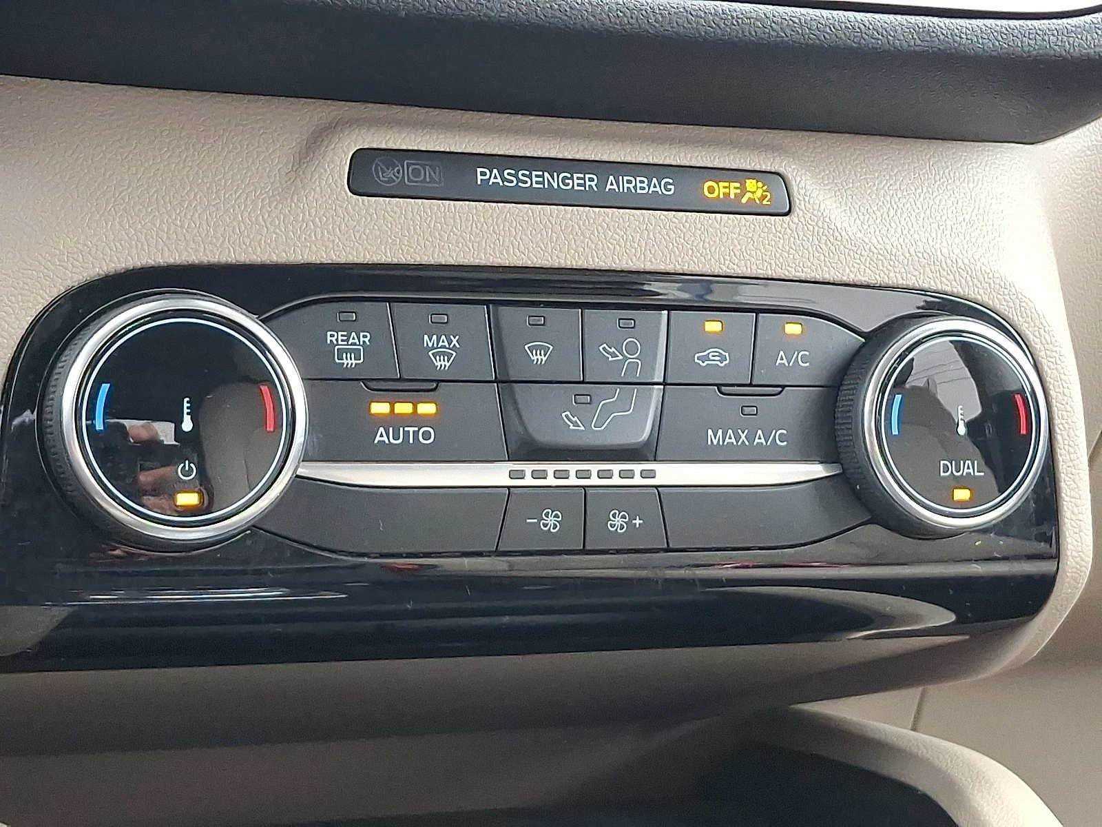 2022 Ford Escape SE Hybrid