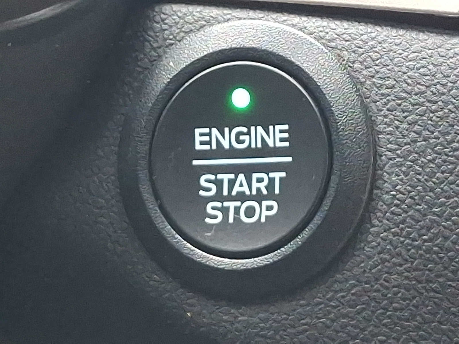 2022 Ford Escape SE Hybrid