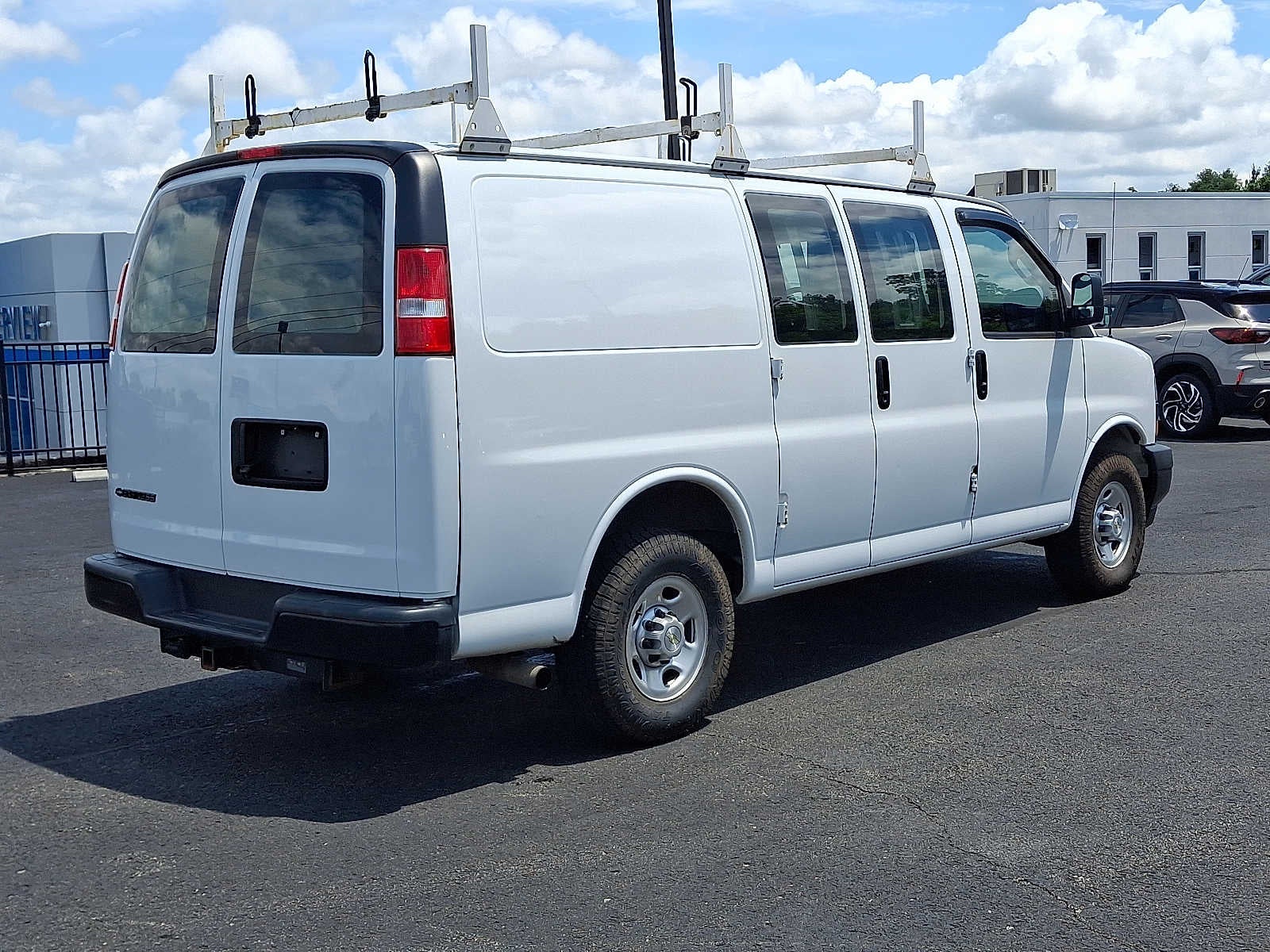 2020 Chevrolet Express Cargo 2500 RWD 2500 135"