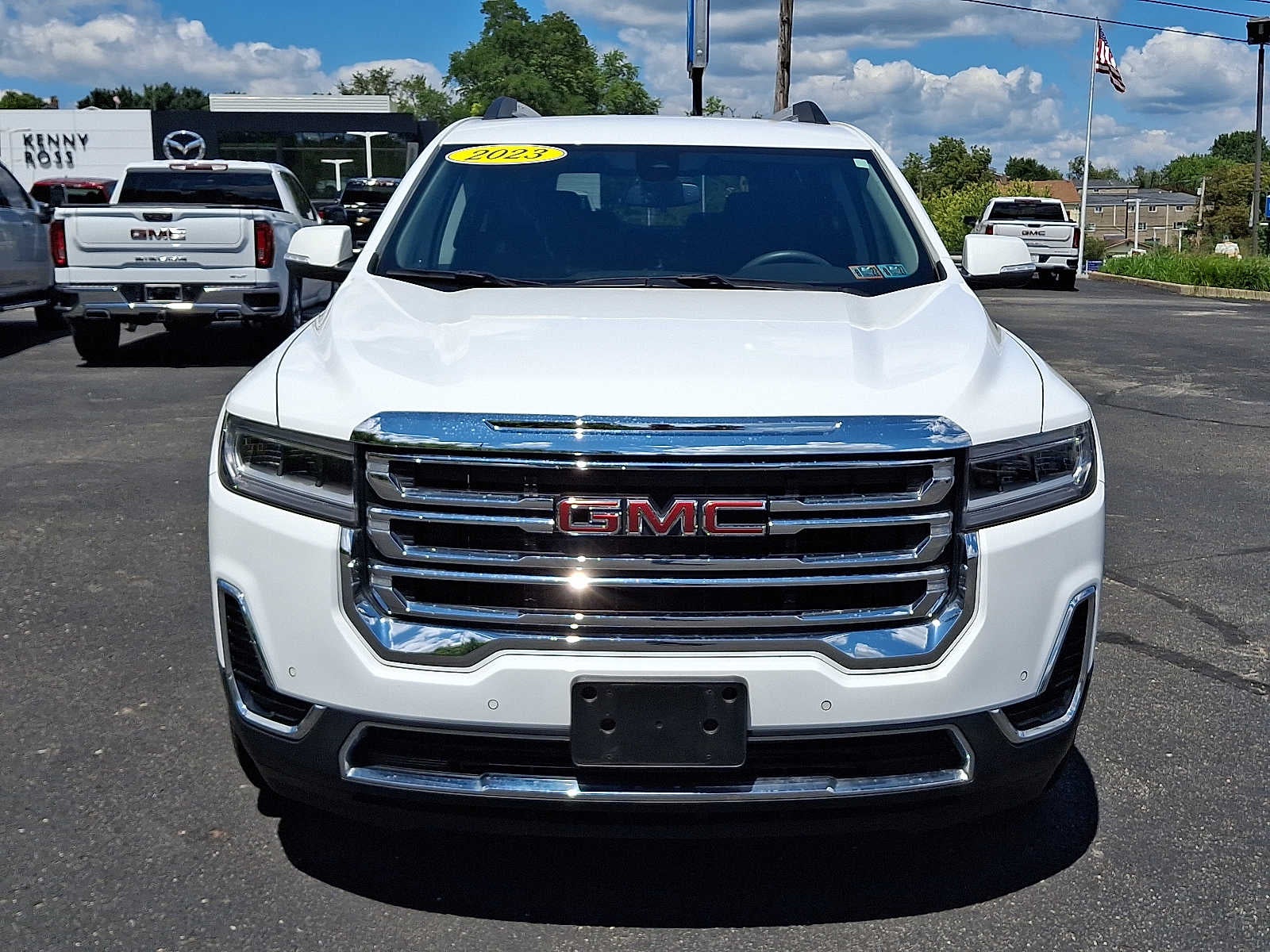 2023 GMC Acadia SLE