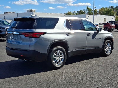 2023 Chevrolet Traverse LS