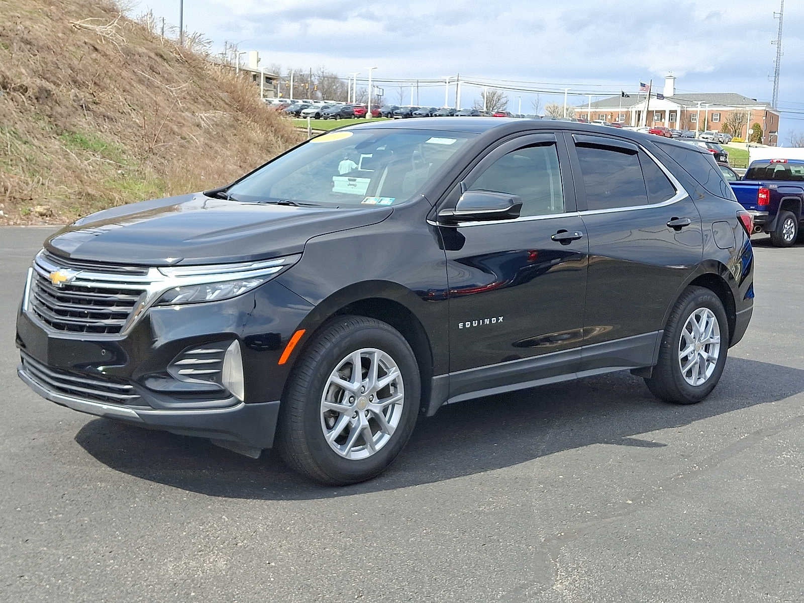2023 Chevrolet Equinox LT