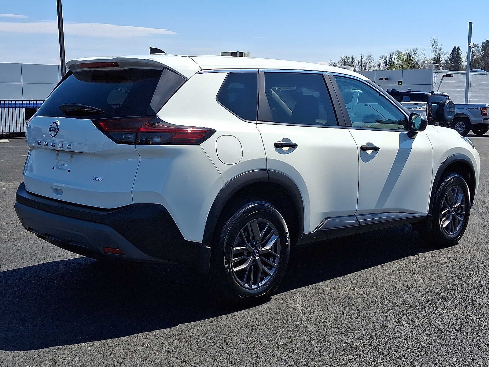 2023 Nissan Rogue S