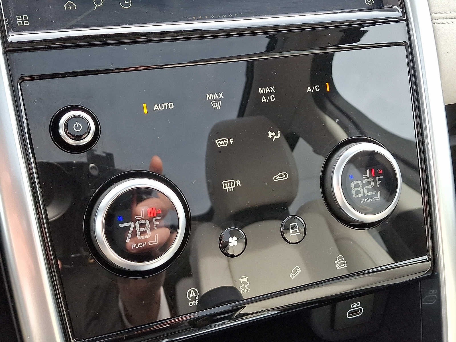 2023 Land Rover Discovery Sport SE