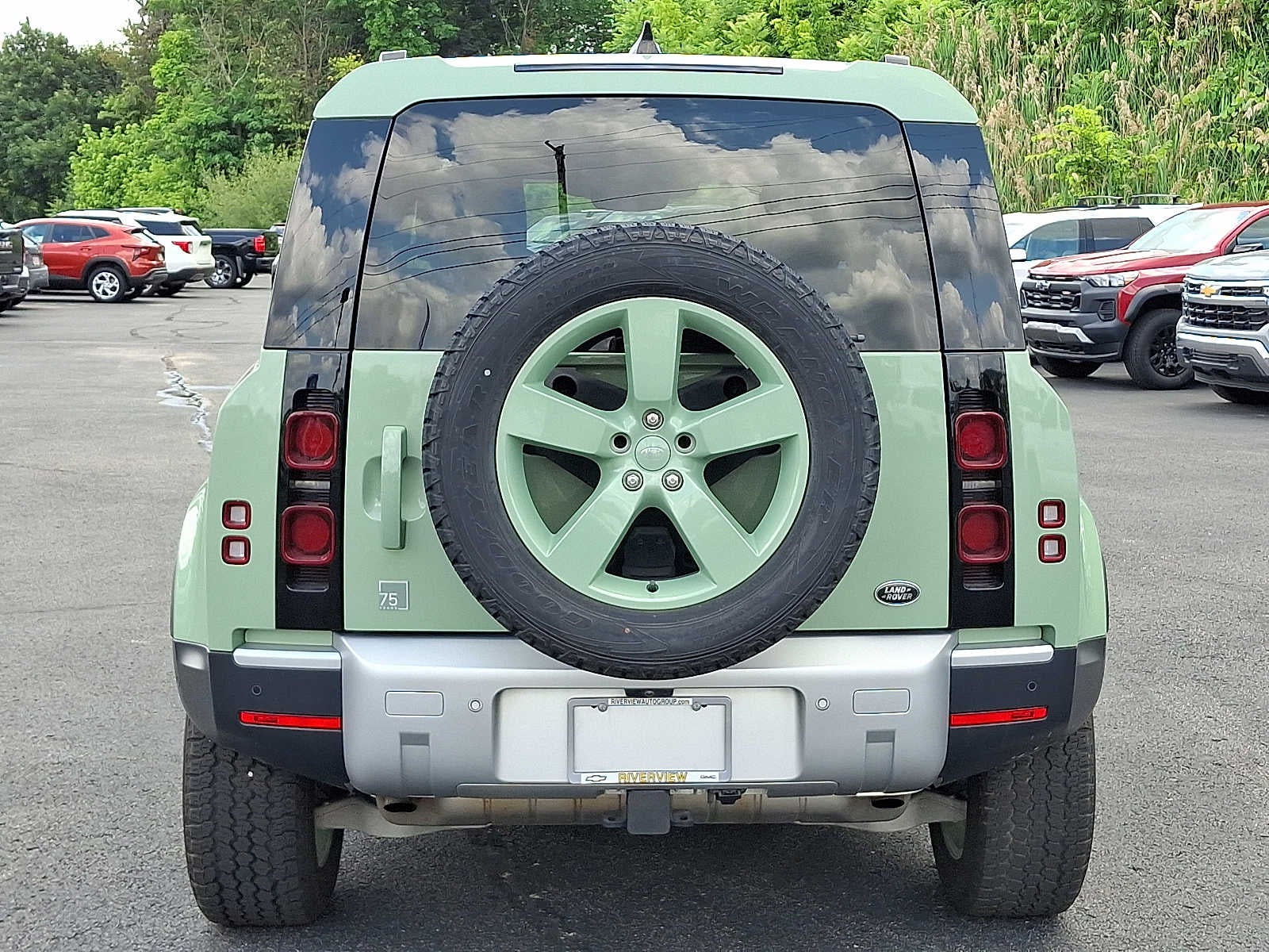 2023 Land Rover Defender 75th Edition