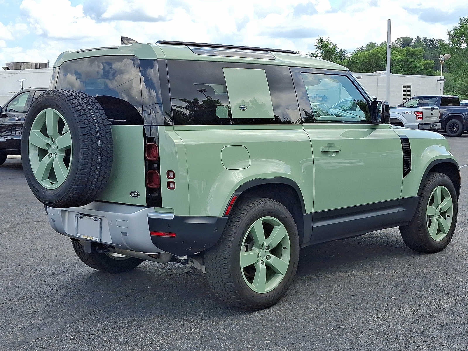 2023 Land Rover Defender 75th Edition