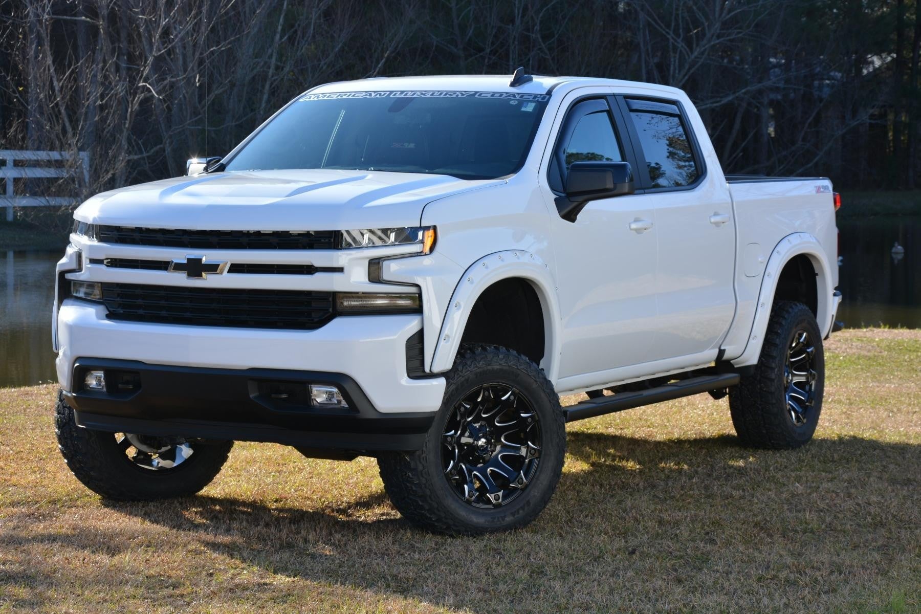 American Luxury Coach custom lifted Chevrolet truck at Washington Chevrolet